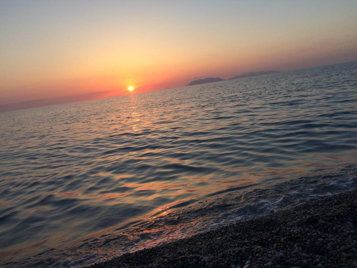 Frontemare Rooms Milazzo Buitenkant foto