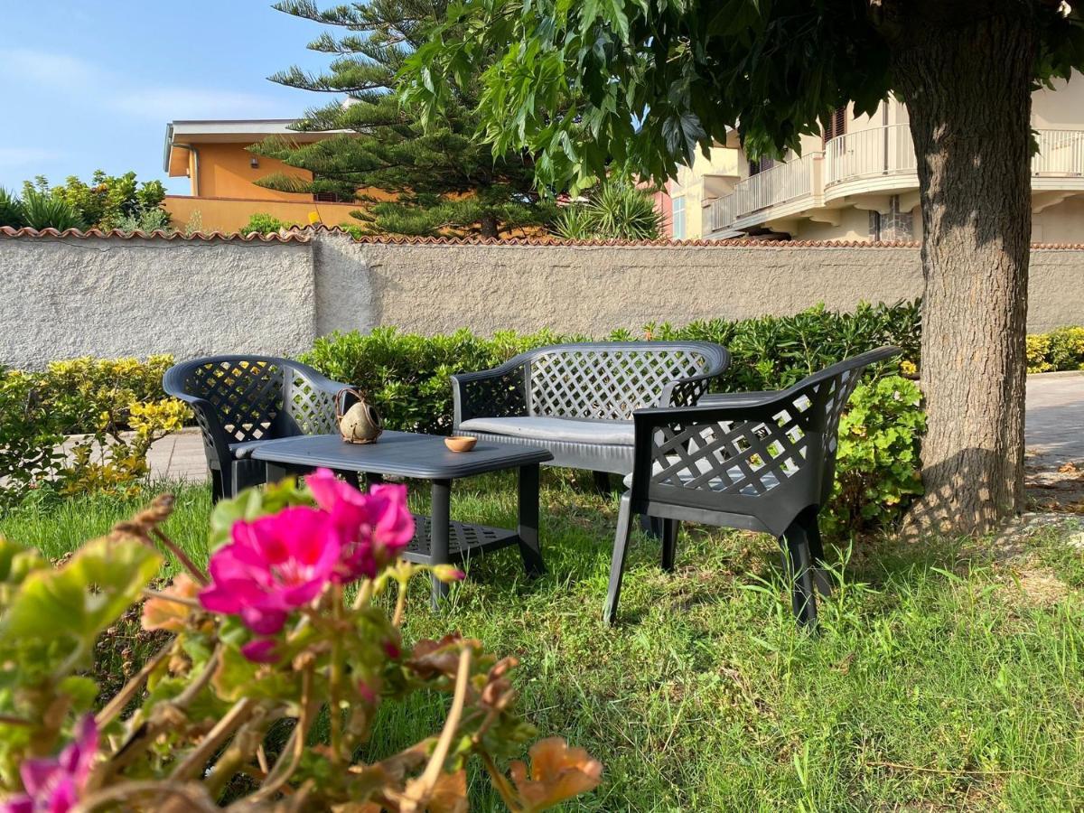 Frontemare Rooms Milazzo Buitenkant foto