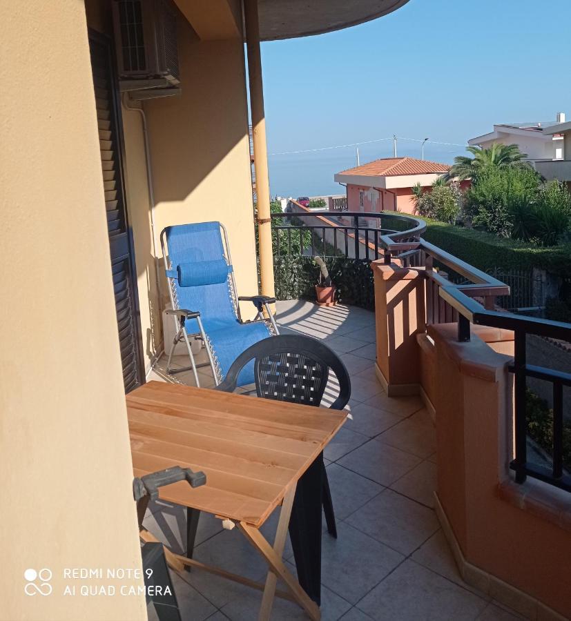 Short Less Apartment-Rooms Milazzo Buitenkant foto